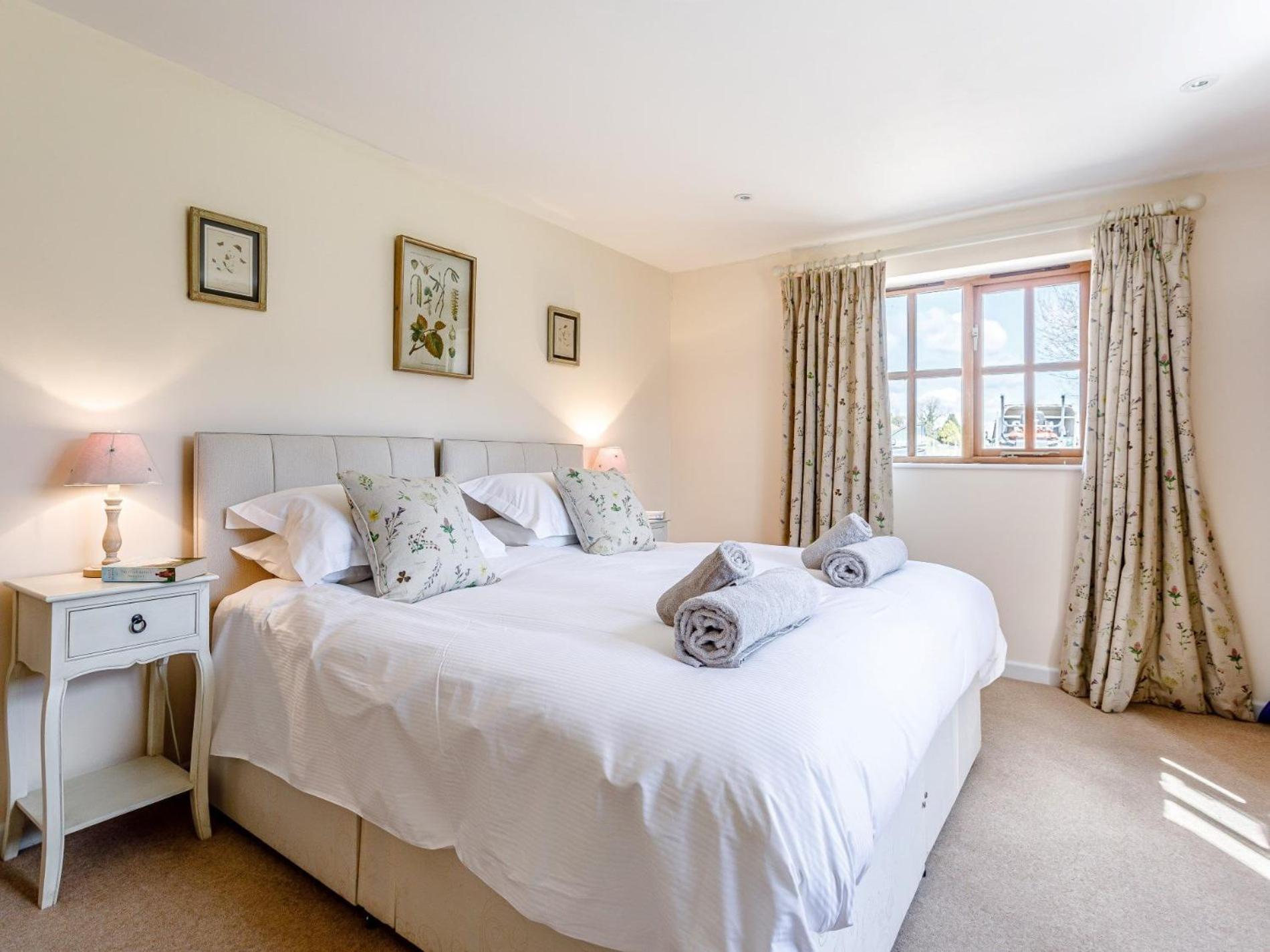 2 Bed In Dorchester 75243 Frampton  外观 照片